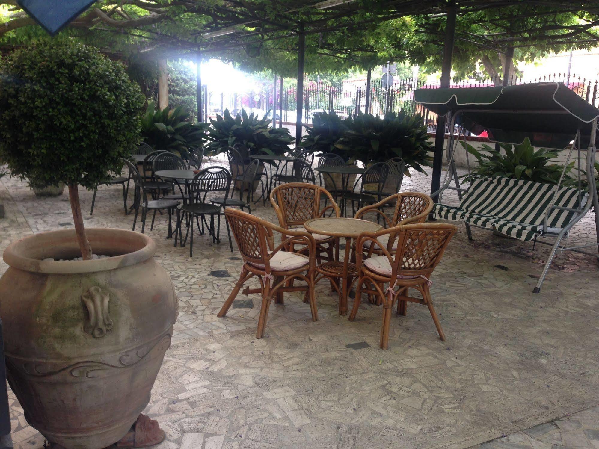 Hotel Degli Amici Pompei Ngoại thất bức ảnh