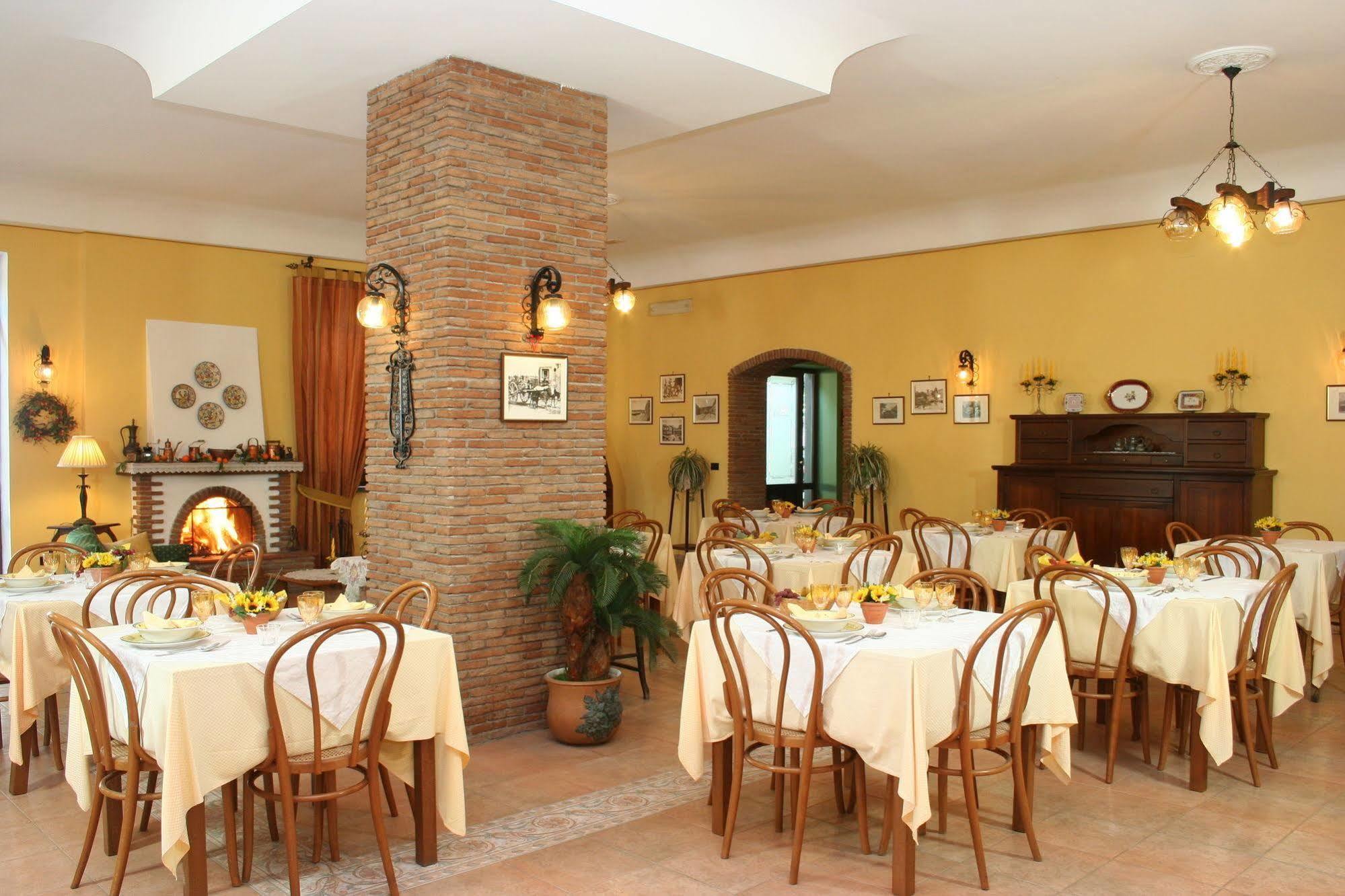 Hotel Degli Amici Pompei Ngoại thất bức ảnh