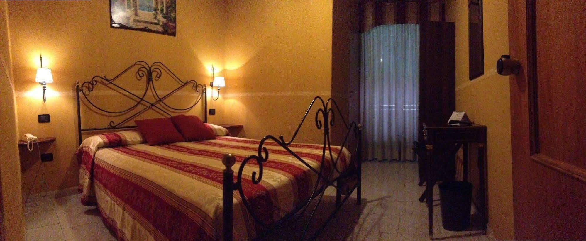 Hotel Degli Amici Pompei Ngoại thất bức ảnh