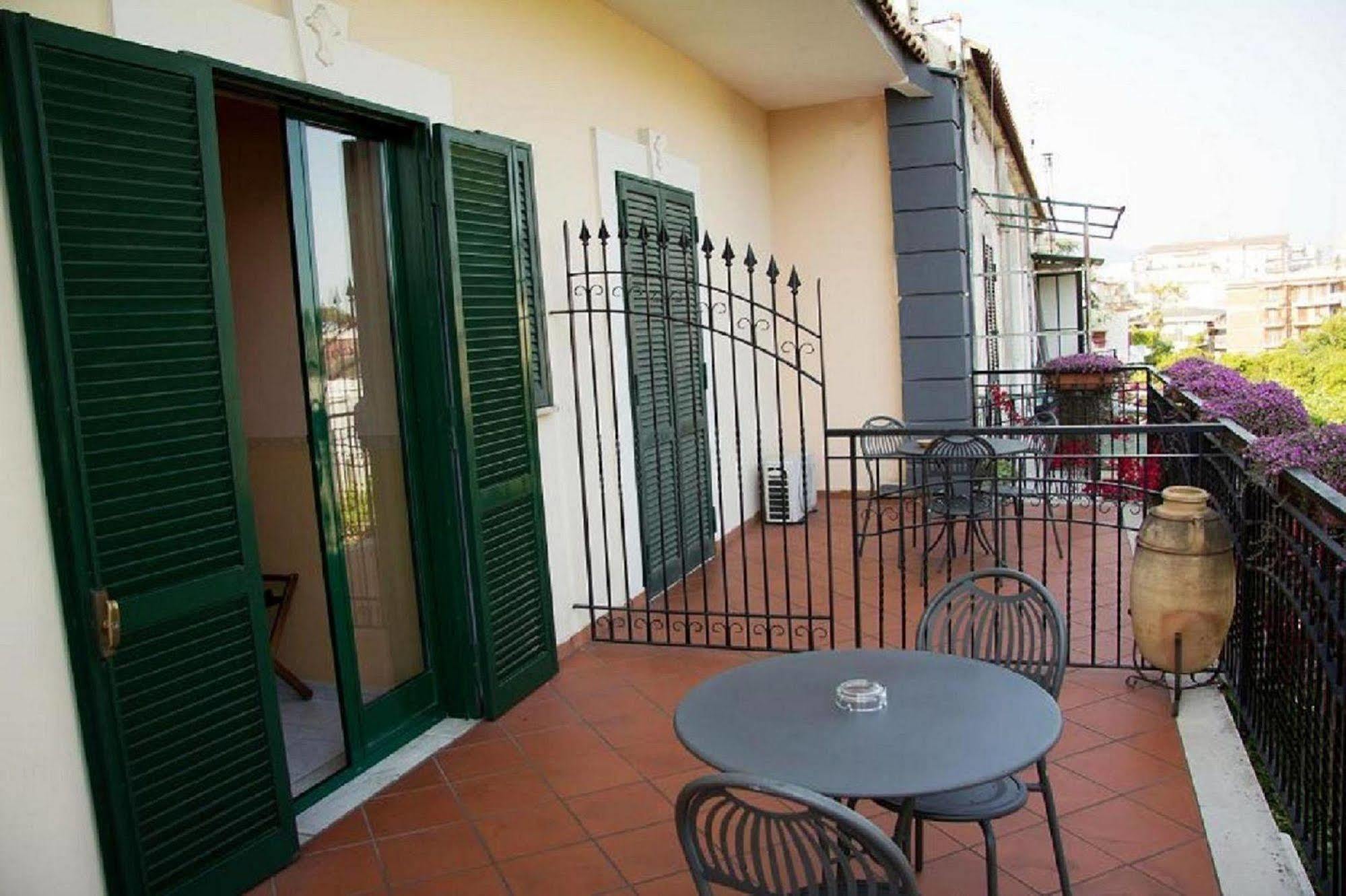 Hotel Degli Amici Pompei Ngoại thất bức ảnh